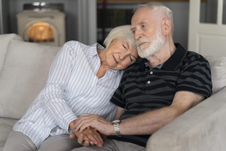 senior couple with alzeihmer